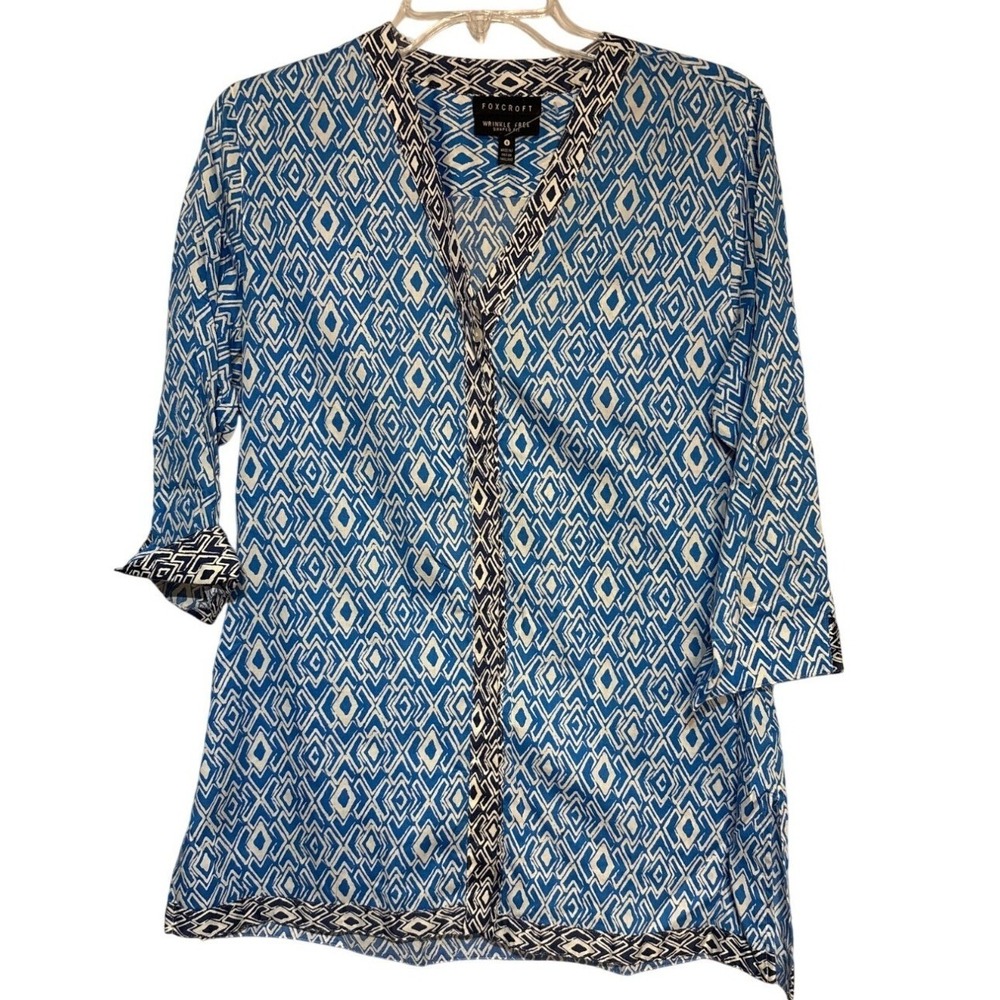 Foxcroft Blue Geometric Diamond Ikat Wrinkle Free 3/4 Sleeve Tunic Top Size 6